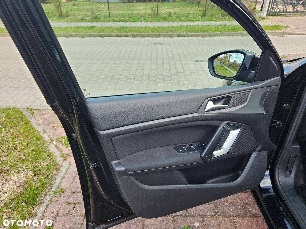 Peugeot 308 1.6 BlueHDi Business Line S&S - 21