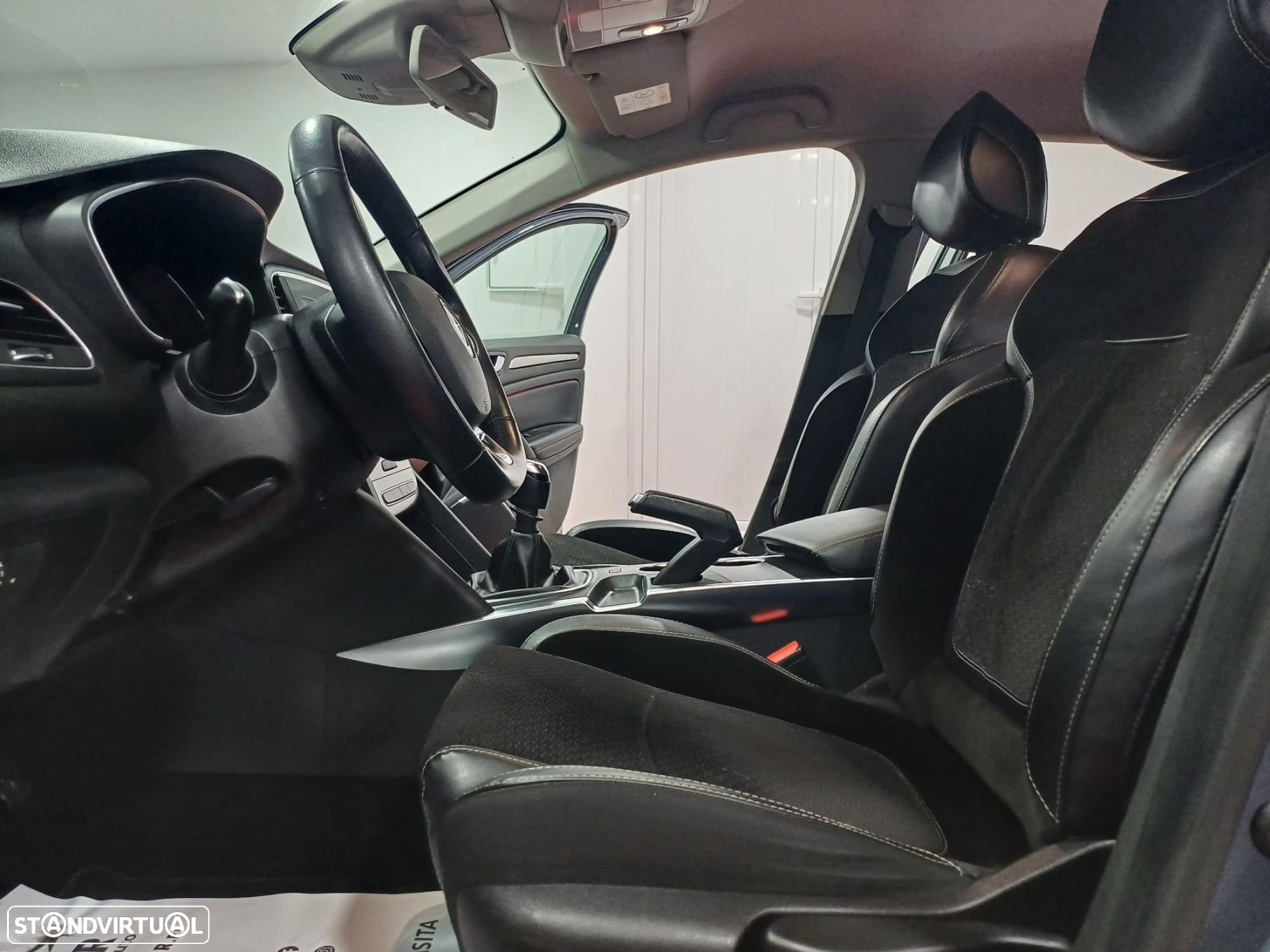 Renault Mégane Sport Tourer 1.5 dCi Limited - 10