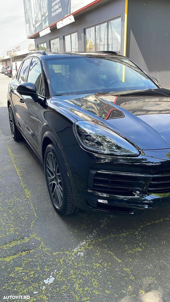 Porsche Cayenne S - 2
