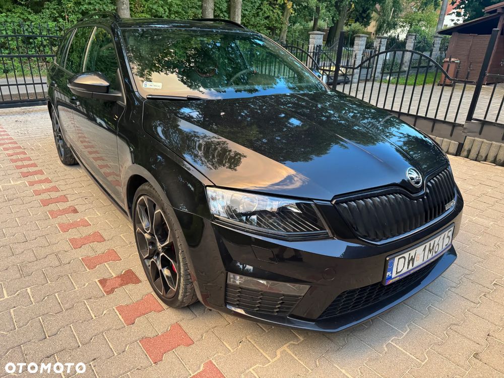 Skoda Octavia 2.0 TSI RS DSG - 4