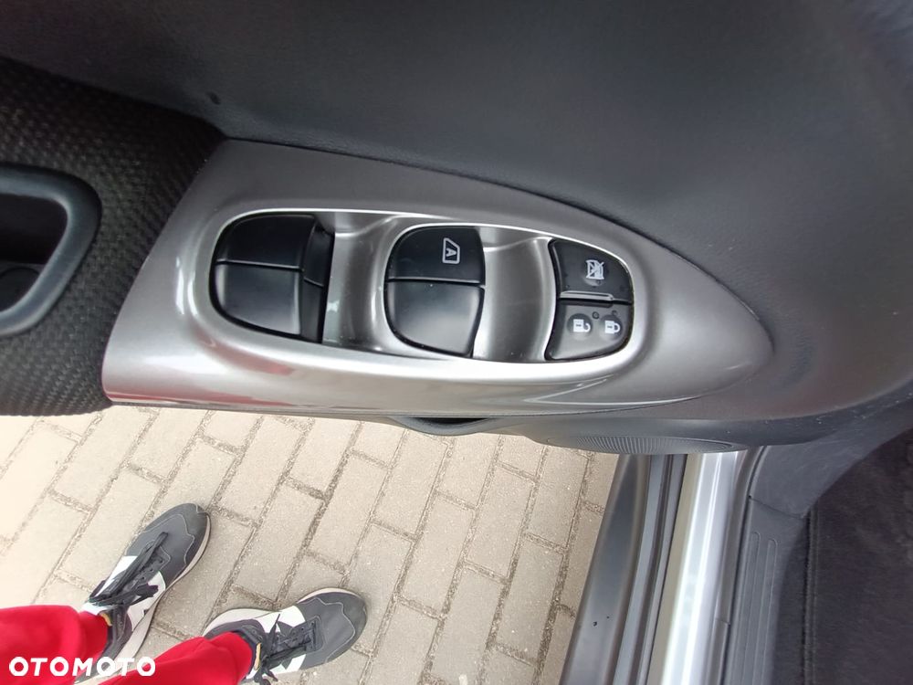 Nissan Juke 1.6 Visia Plus - 14