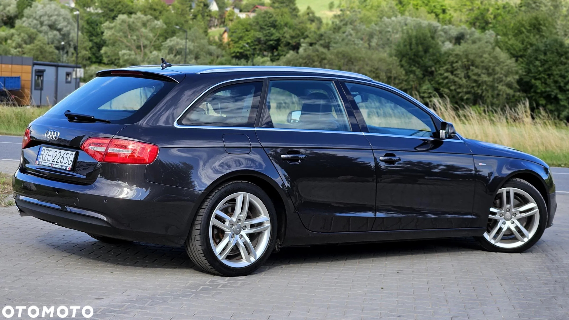 Audi A4 Avant 2.0 TDI DPF S line Sportpaket - 6