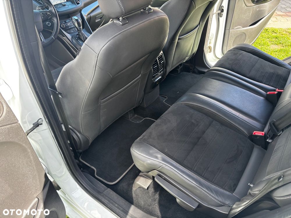 Ford Kuga 2.0 TDCi AWD ST-Line - 16