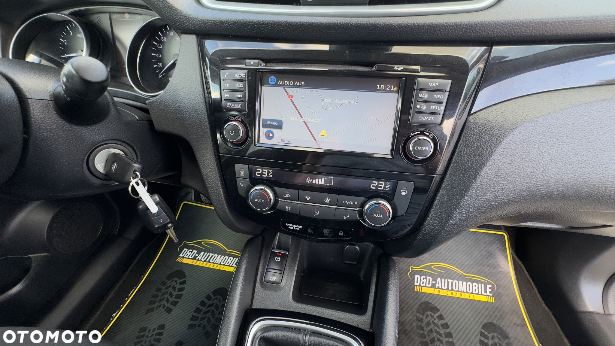Nissan Qashqai 1.2 DIG-T Acenta EU6 - 34