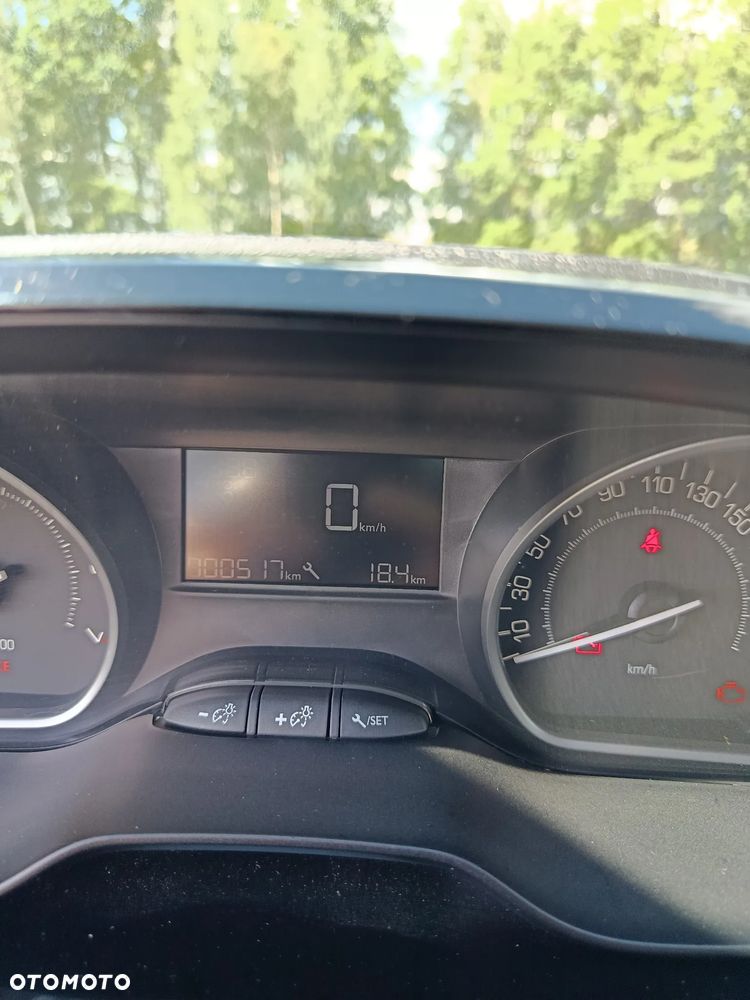 Peugeot 208 PureTech 110 Stop & Start Allure - 14