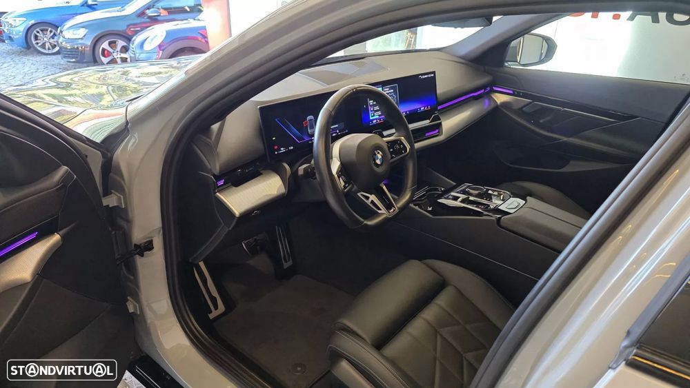 BMW 520 d Pack Desportivo M - 6