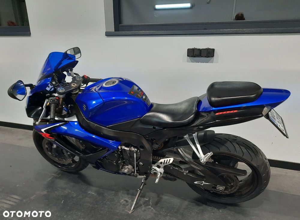 Suzuki GSX-R - 4