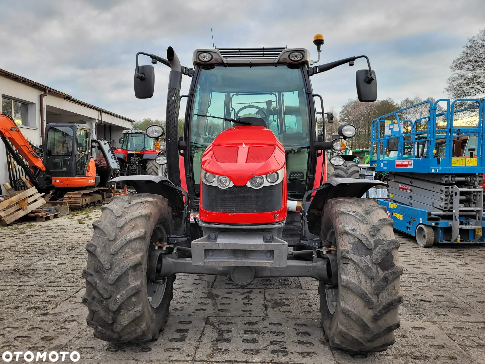 Massey Ferguson 5610 - 3