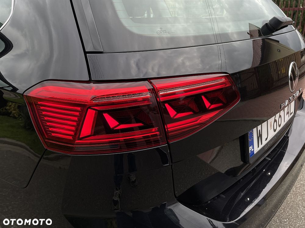 Volkswagen Passat 2.0 TDI EVO Business DSG - 32