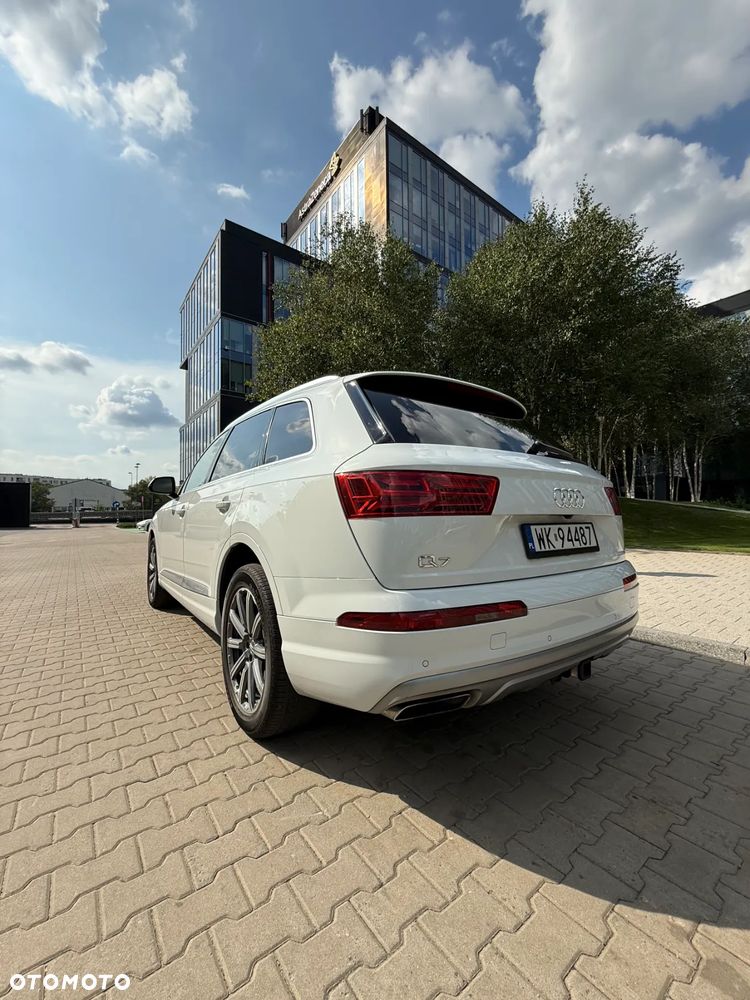 Audi Q7 - 9