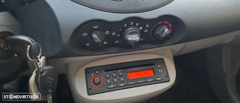 Renault Twingo 1.2 Confort - 16