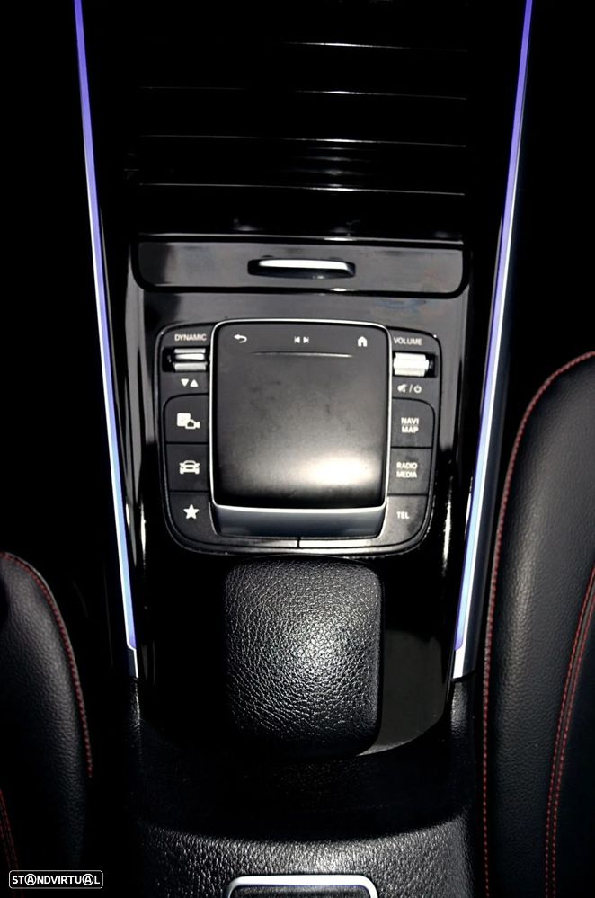 Mercedes-Benz GLA 250 e AMG Line - 20