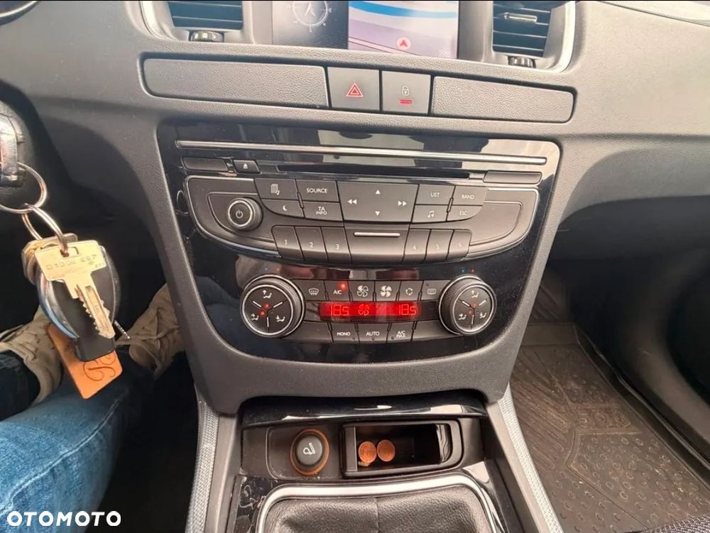 Peugeot 508 155 THP Active - 8