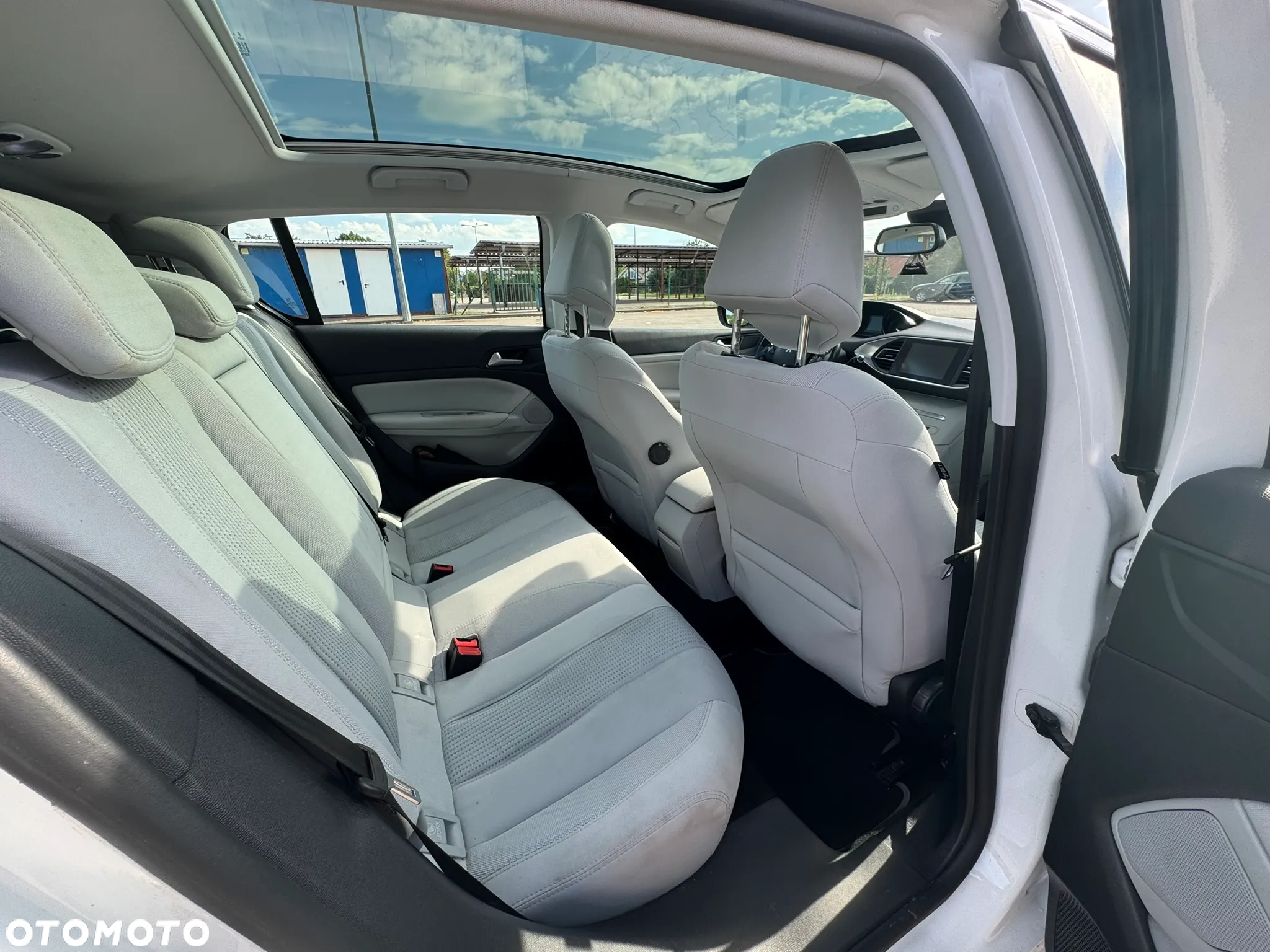 Peugeot 308 - 18