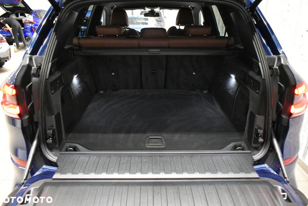 BMW X5 xDrive25d - 22