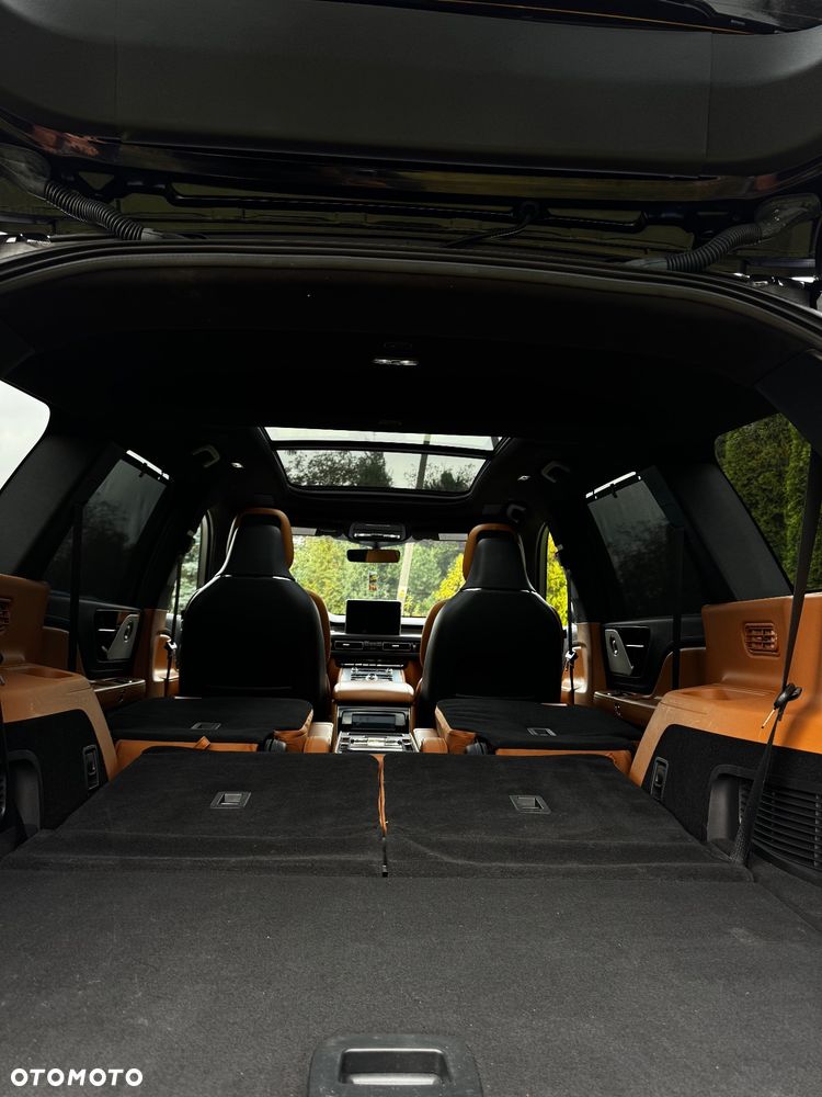 Lincoln Aviator - 16