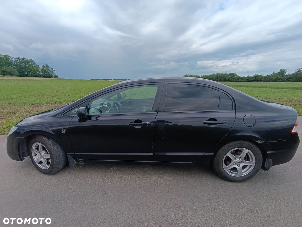 Honda Civic 1.8 Comfort - 17