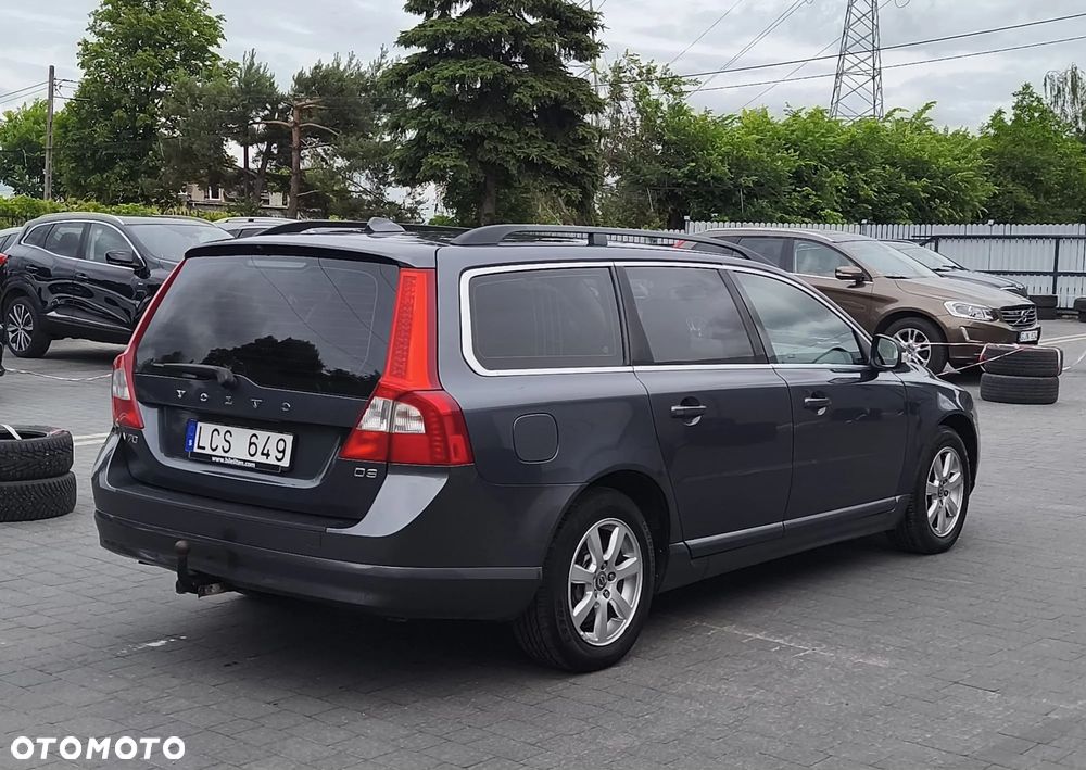Volvo V70 D3 Momentum - 3