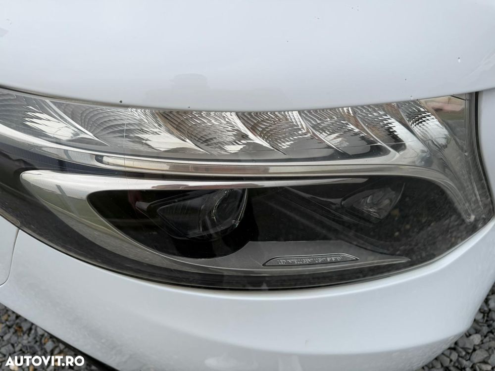 Mercedes-Benz V 220 d Lang 4Matic 7G-TRONIC Avantgarde Edition - 26