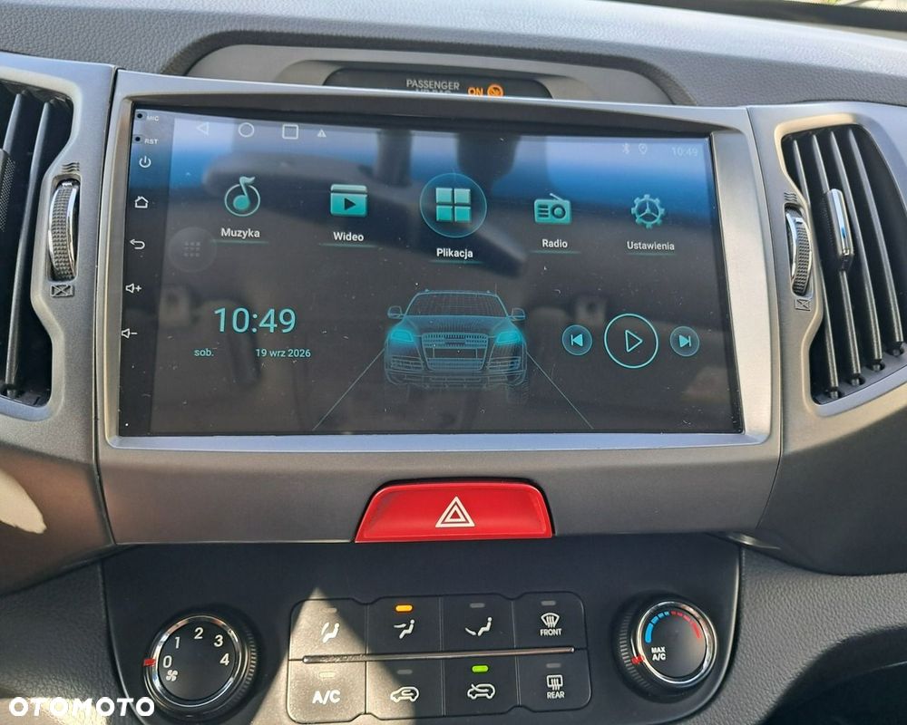 Kia Sportage - 16