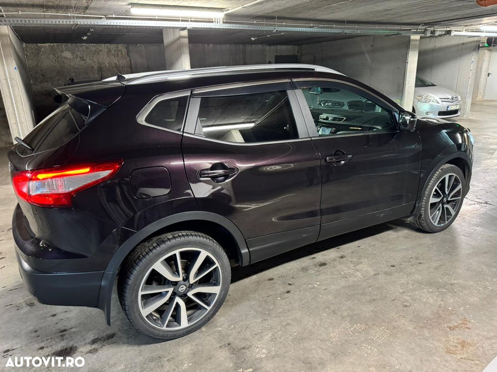 Nissan Qashqai 1.6 DCI Start/Stop 4X4-i Tekna - 8