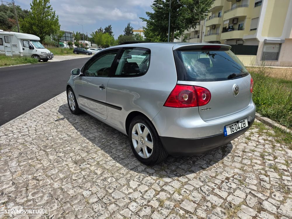 VW Golf - 2