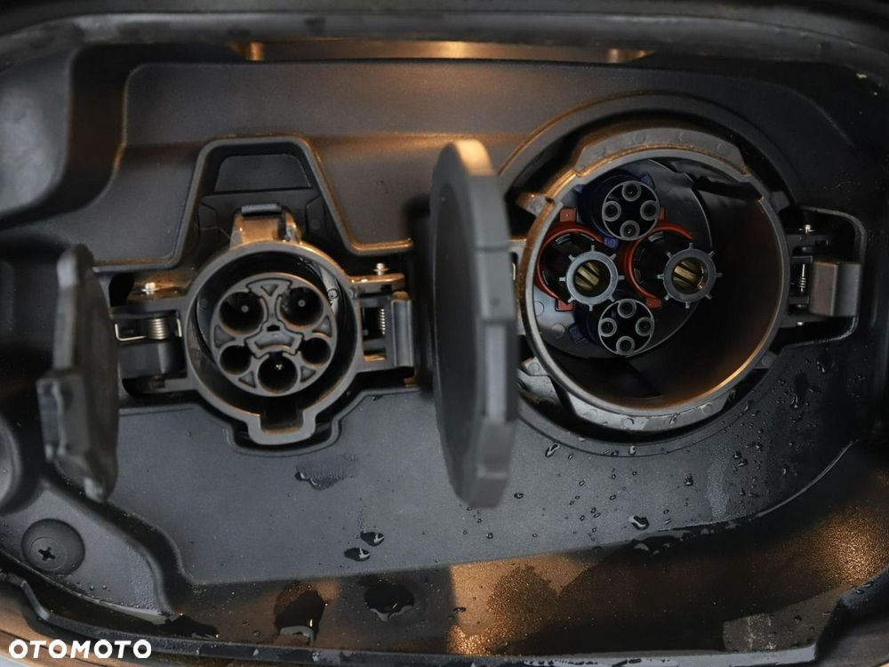 Mitsubishi Outlander 2.4 4WD - 40