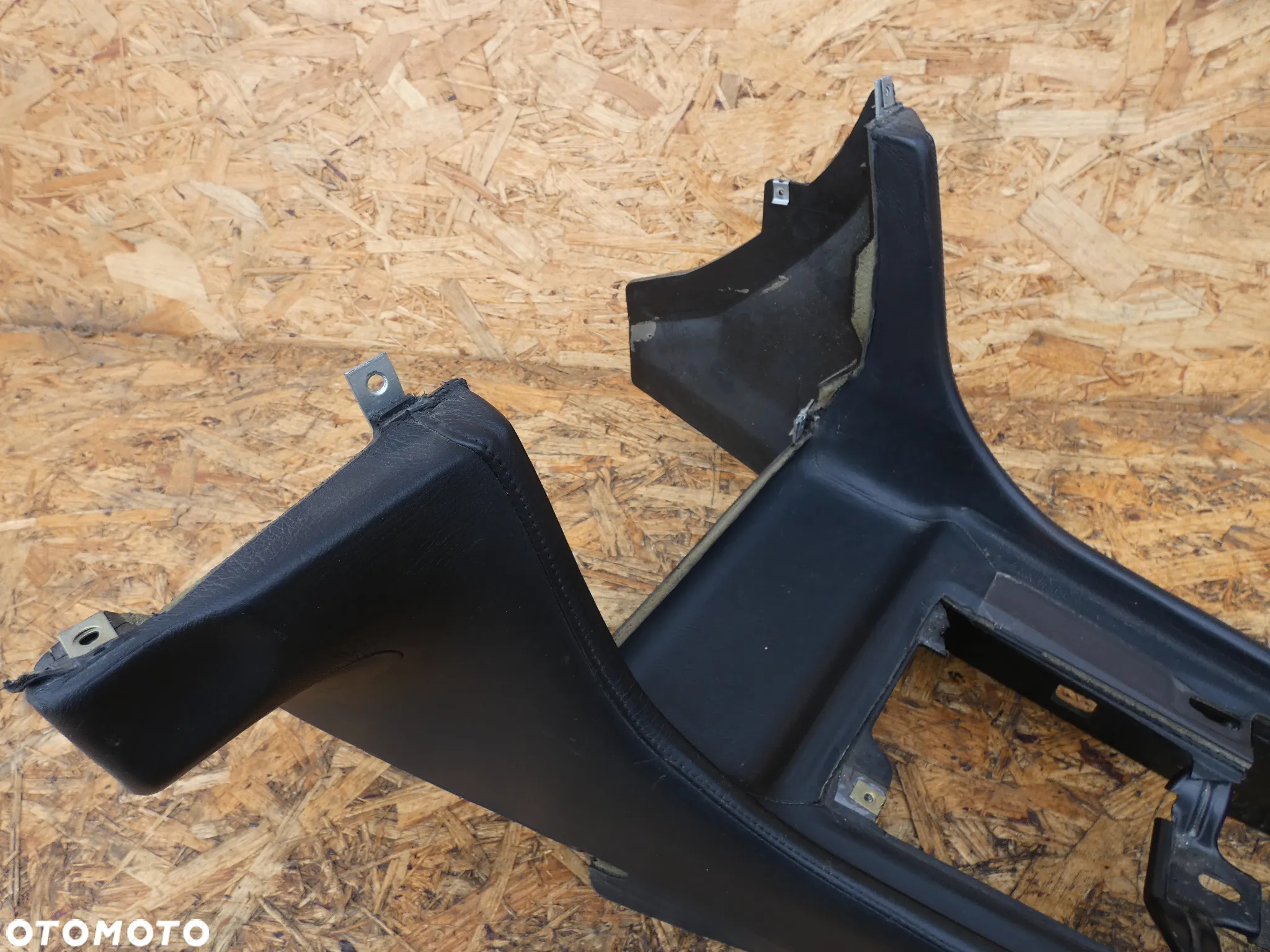 BMW E38 TUNEL ŚRODKOWY SZYTA SKÓRA POD 3 STREFA RARYTAS - 6
