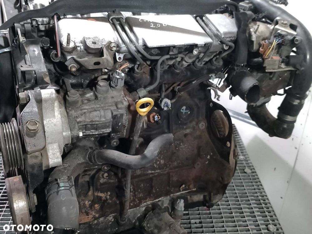 SILNIK TOYOTA COROLLA E12 1CD 2.0 D4D - 1