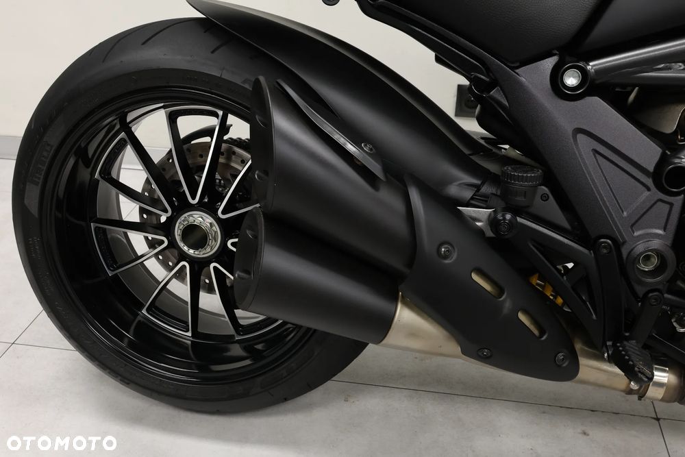 Ducati Diavel - 31