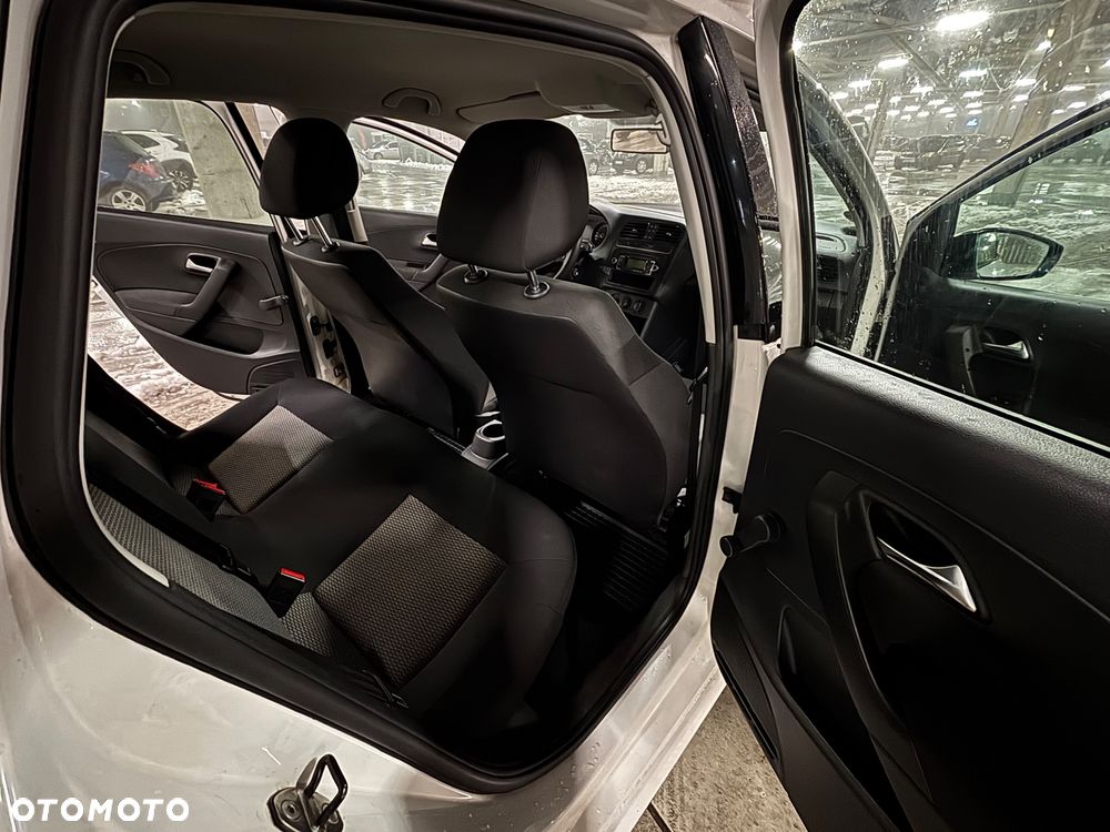 Volkswagen Polo - 22