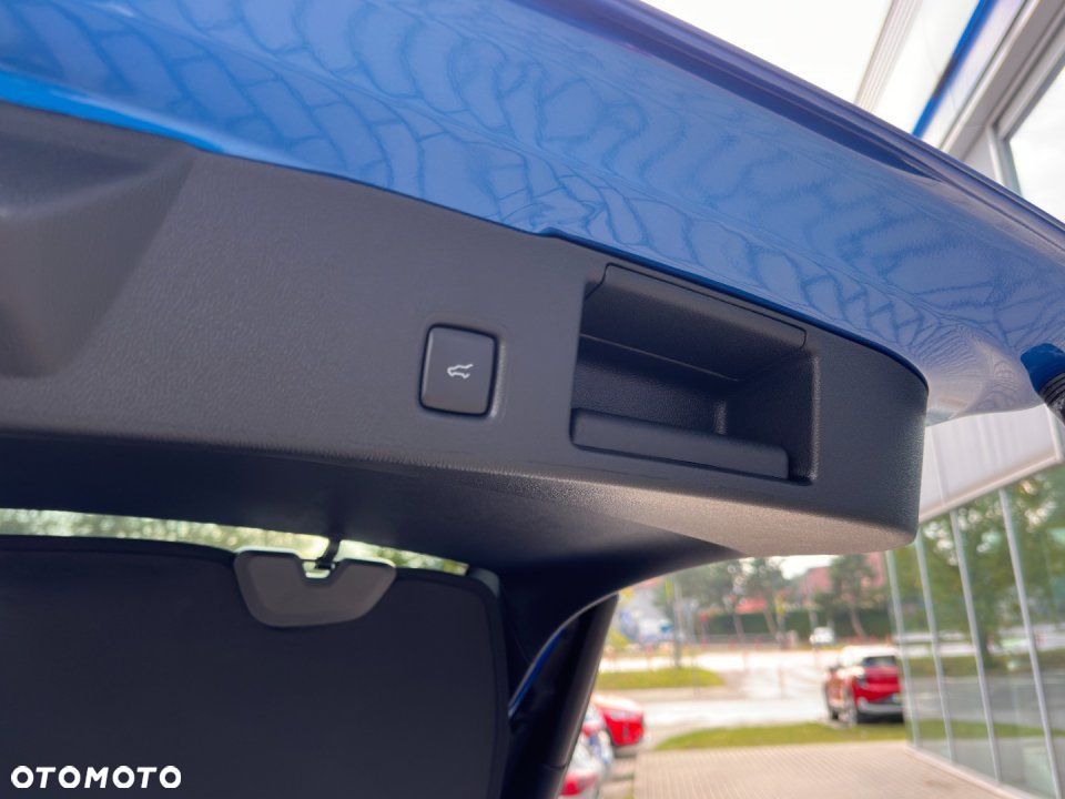 Ford Kuga - 28