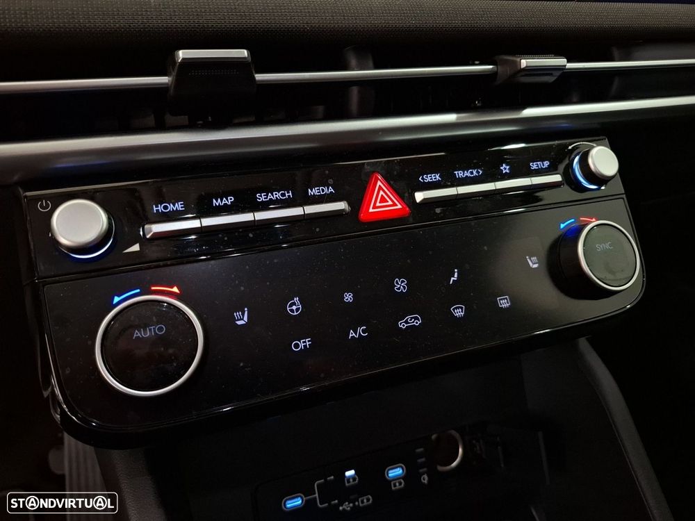 Hyundai Tucson 1.6 T-GDi 48V Vanguard - 12