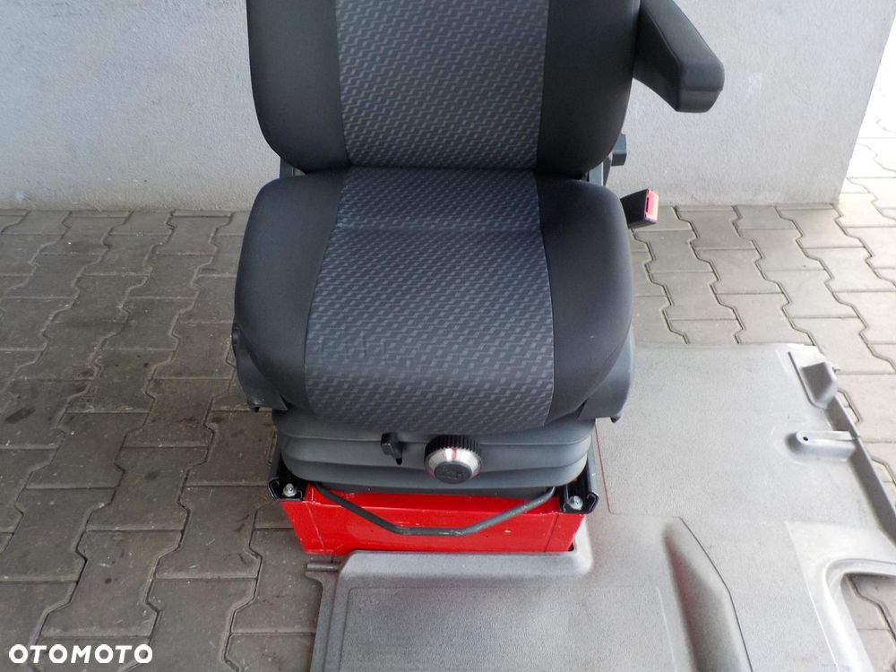 VW CRAFTER SPRINTER 906 FOTEL PRAWY PASAŻERA PNEUMATYCZNY + PODSTAWA - 3