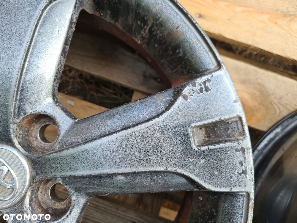 Toyota Urban cruiser felga 16" 5x100 - 5