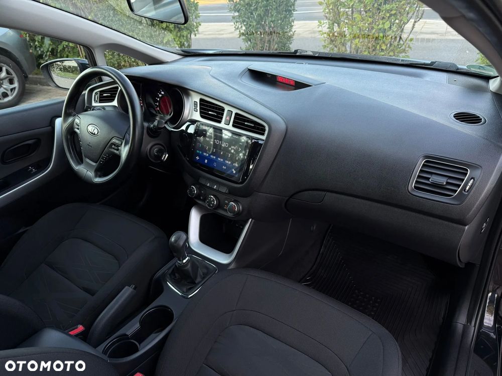 Kia Ceed 1.6 GDI Edition 7 - 34