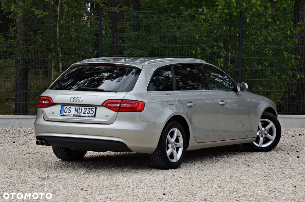 Audi A4 Avant - 4