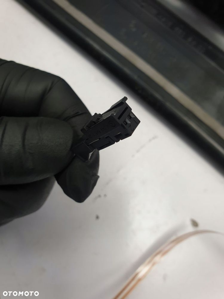 Mercedes A205 W205 NAKŁADKA PROGOWA listwa Kpl - 7