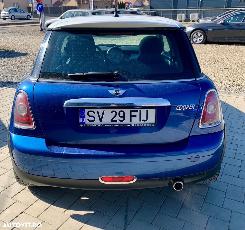 Mini Cooper Standard - 3