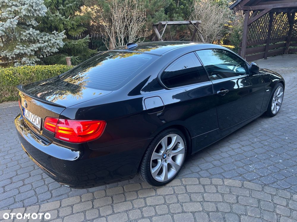 BMW Seria 3 320i M Sport Edition - 15