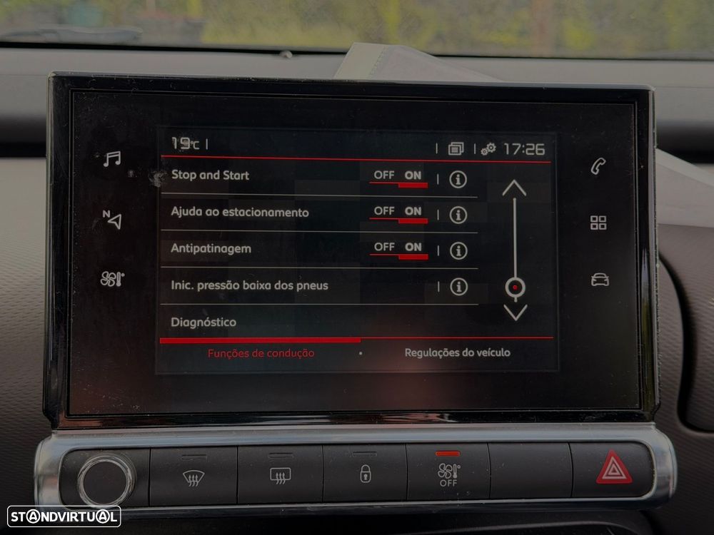 Citroën C4 Cactus 1.2 PureTech Shine - 37
