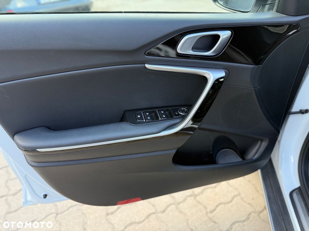 Kia XCeed 1.5 T-GDI Prestige Line DCT - 12