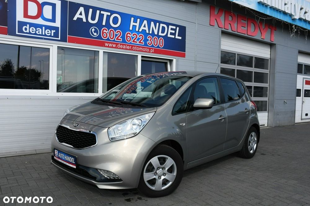 Kia Venga - 11