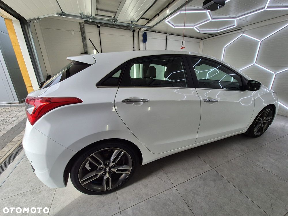 Hyundai i30 1.6 T GDI Turbo - 6