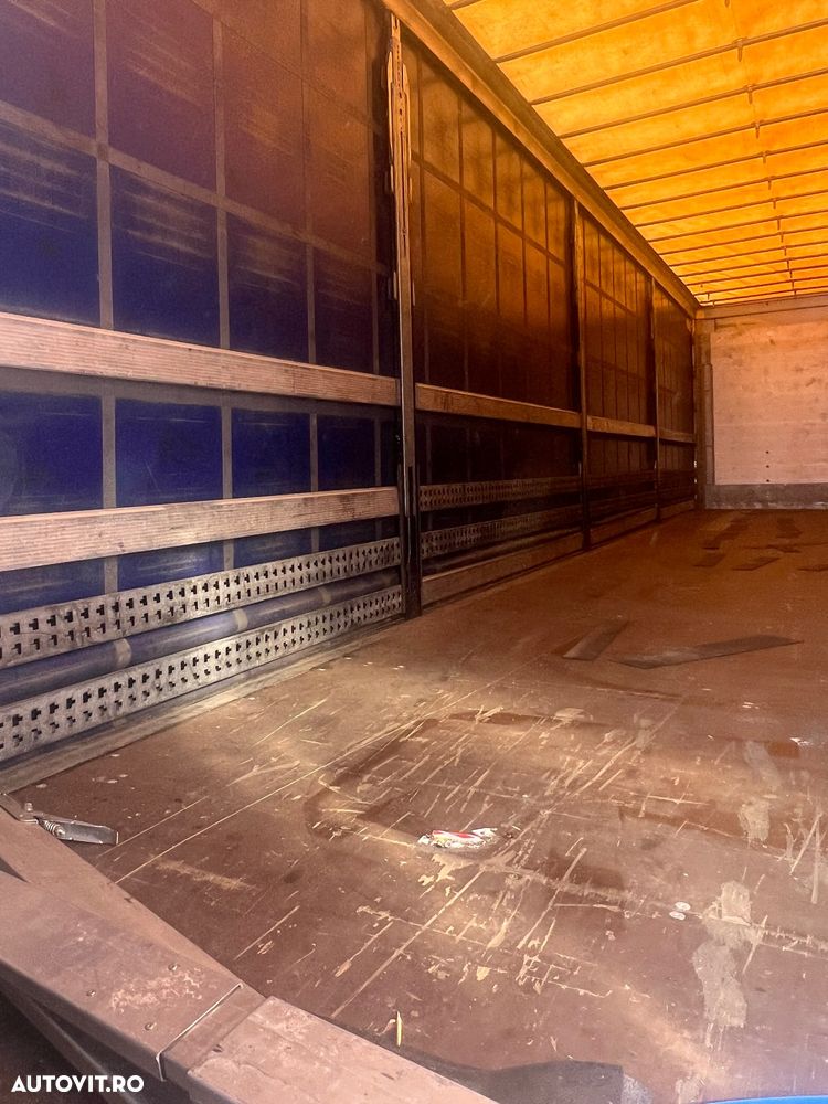 Schmitz Cargobull Varios - 18