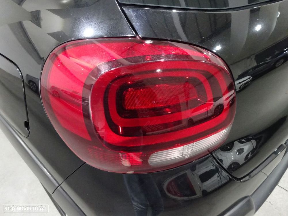 Citroën C3 1.2 PureTech Shine - 34