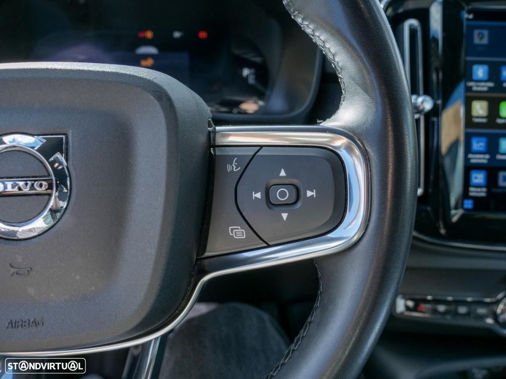 Volvo XC 40 Recharge Pro - 31