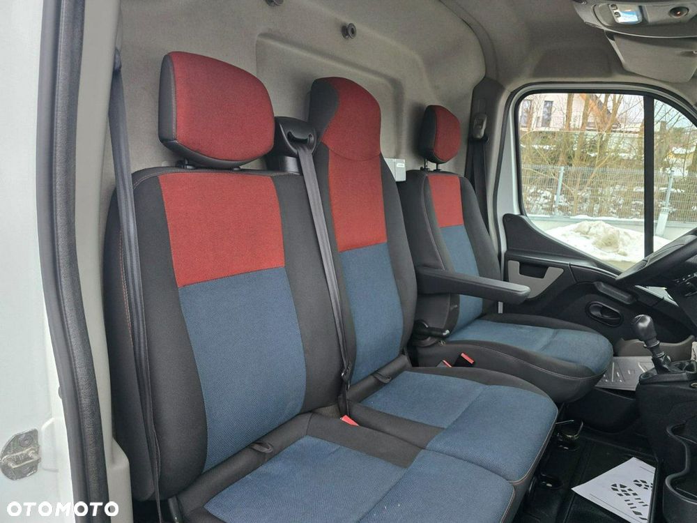 Renault Master - 18