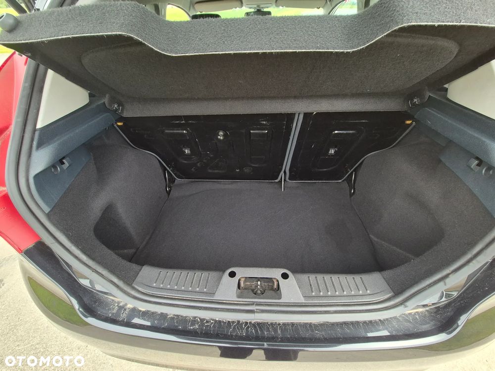 Ford Fiesta 1.25 Titanium - 30
