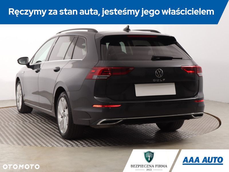 Volkswagen Golf - 5